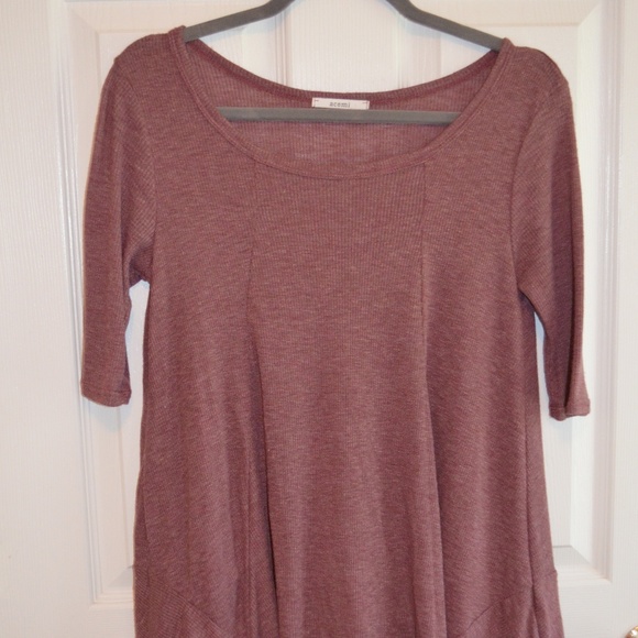 Burgundy Swing Top with Drop Hem - Picture 1 of 3